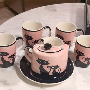 Discontinued Pink & Black Retro Cat Tea Set By Huesnbrews